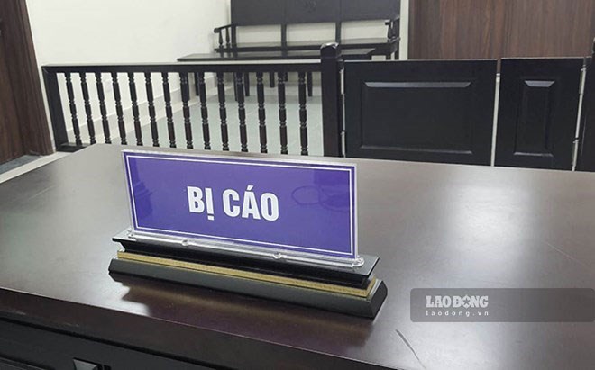 Trùm buôn lậu, vận chuyển trái phép hơn 519 triệu USD cùng chị gái hầu tòa