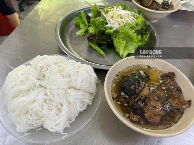 Lời khuyên dành cho người thường ăn sáng bằng các món mì, bún