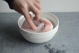 Thịt đông cứng tới đâu chỉ cần vài giọt này liền trở nên tươi, mềm như vừa mua về