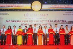 Triển lãm 100 năm Báo chí cách mạng Việt Nam tại Quảng Trị