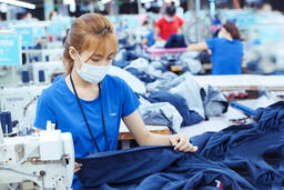 Hoàn thiện hệ sinh thái ngành dệt may để tận dụng tốt hơn UKVFTA