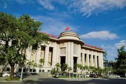 Ngân hàng Nhà nước công bố lãi suất cho vay khách hàng dưới 35 tuổi đến hết năm 2025