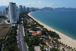 Du lịch - đầu kéo phát triển kinh tế của Khánh Hòa