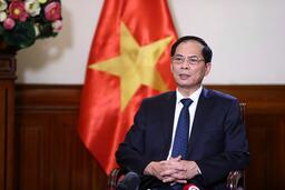 80 năm vẻ vang của nền ngoại giao Việt Nam