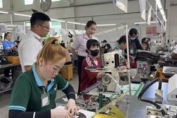 Doanh nghiệp tăng tốc tuyển dụng, mở rộng cơ hội việc làm