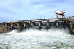 Chiều nay, hồ thủy điện lớn nhất miền Nam giảm xả lũ