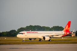 Sun PhuQuoc Airways sải cánh quốc tế, Sun Group tiến thêm một bước trong tham vọng khép kín hệ sinh thái