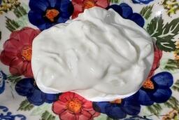 Thời điểm ăn sữa chua giúp chị em giảm cân hiệu quả, có da đẹp