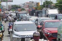 Đường 6 làn mở lối thoát kẹt xe cửa ngõ Đông Bắc TPHCM khi Quốc lộ 13 thi công