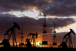 Giá dầu lao dốc sau tín hiệu hạ nhiệt địa chính trị