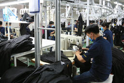 Doanh nghiệp sản xuất công nghiệp vượt áp lực, mở dư địa tăng trưởng