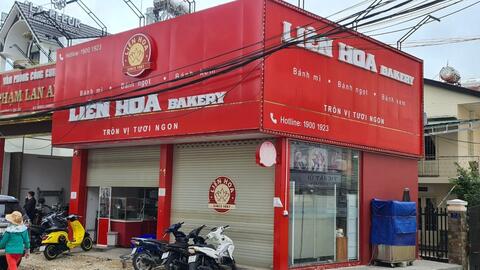 Xử phạt các cơ sở bánh mì Liên Hoa hơn 100 triệu đồng