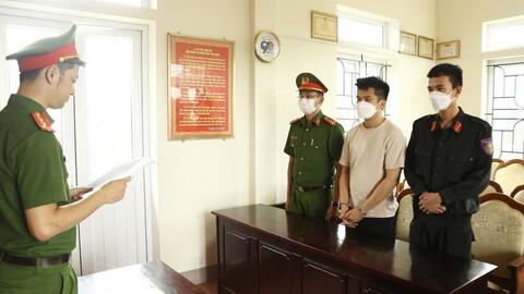 Đưa sổ đỏ giả đi “cầm” vay tiền