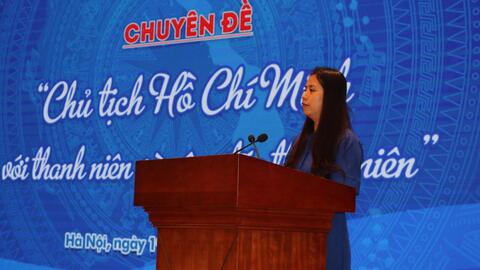 Chủ tịch Hồ Chí Minh với thanh niên và công tác thanh niên