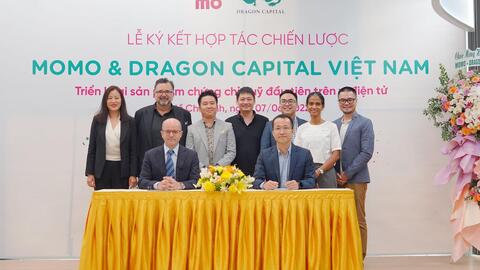 ​​​​​​​Dragon Capital Việt Nam và MoMo hợp tác triển khai sản phẩm đầu tư chứng chỉ quỹ trên ví điện tử