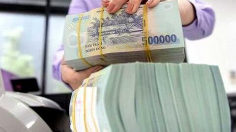Ngân hàng đua rao bán, hạ giá bất động sản để thu hồi nợ xấu