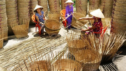 Phát triển làng nghề gắn với du lịch và đáp ứng quy định về bảo vệ môi trường