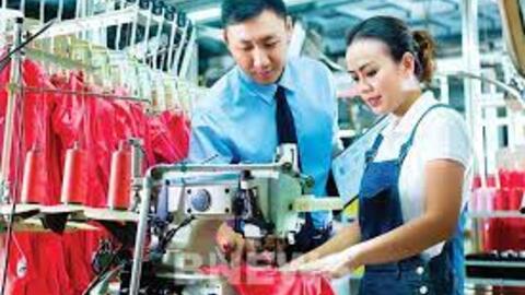 Giảm lãi suất: Hỗ trợ doanh nghiệp, kích cầu tín dụng​