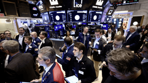 Dow Jones có phiên giao dịch tốt nhất từ tháng 6 khi thị trường kỳ vọng Fed không tăng lãi suất