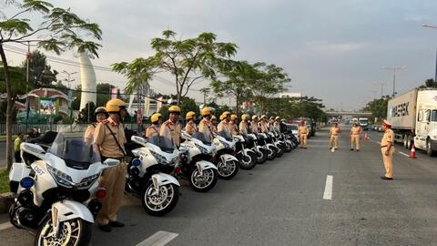 CSGT TP HCM ra quân cao điểm dịp Tết Nguyên đán 2024