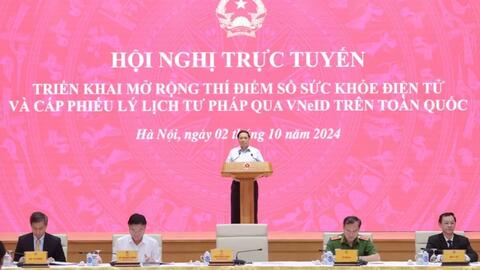 Thủ tướng: Tập trung xây dựng cơ sở dữ liệu ‘đúng, đủ, sạch, sống’