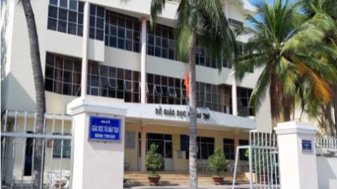 Xóa tư cách nguyên Giám đốc Sở Giáo dục và Đào tạo Bình Thuận