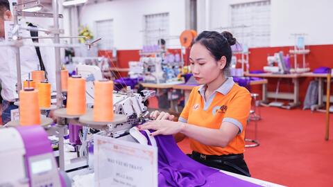 AI và tự động hóa trở thành chìa khóa cạnh tranh cho ngành dệt may Việt Nam