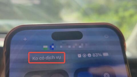 Mất sóng di động trên đèo Đại Ninh, người dân chờ phủ sóng