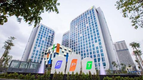FPT dự báo lãi trước thuế năm 2026 giảm 11% khi không còn hợp nhất với FPT Telecom