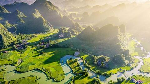 Việt Nam lọt top đẹp nhất thế giới, nhưng làm du lịch cần nhiều hơn một danh hiệu