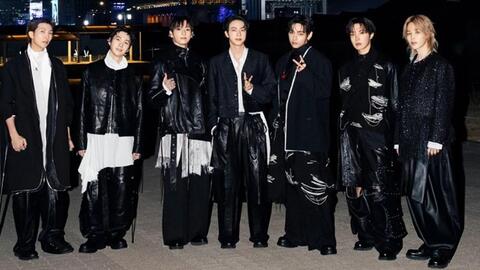 BTS lập kỷ lục toàn cầu với concert Gwanghwamun