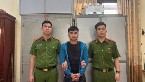 Công an xã ở Hà Nội bắt giữ đối tượng truy nã có 2 tiền án