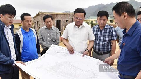 Đẩy nhanh tiến độ khu tái định cư đường Hồ Chí Minh qua Tuyên Quang