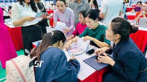 21 doanh nghiệp tham gia tuyển dụng 1.234 chỉ tiêu việc làm