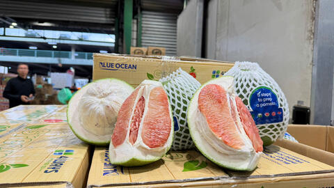 Thông quan lô bưởi tươi đầu tiên bằng đường hàng không vào Australia