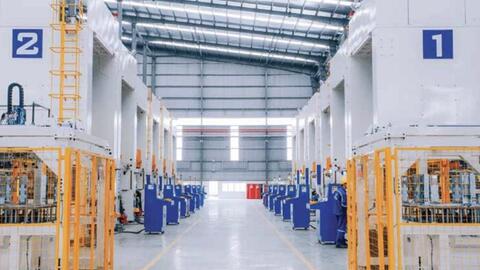 Thép SMC bước vào cuộc 'đại phẫu': Từ xử lý tài sản đến tái thiết mô hình tăng trưởng