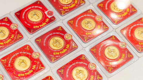 Giá vàng hôm nay (28/4): Rời xa mốc 4.700 USD/ounce