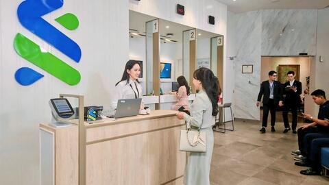 Standard Chartered Việt Nam ra mắt sản phẩm "Tiền gửi bền vững"