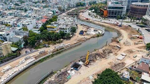 Dự án cải tạo rạch ô nhiễm nhất TPHCM vẫn vướng mặt bằng hơn 1.000 hộ dân