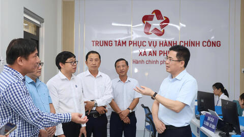 Chính quyền 2 cấp ở Quảng Ngãi: Bộ máy tinh gọn, vận hành hiệu quả