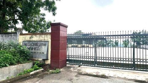 Trung tâm đăng kiểm đóng cửa nhiều năm, người dân đi xa vất vả
