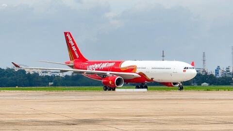 Bay Hà Nội – Praha cùng Vietjet chỉ từ 5.940.000 đồng
