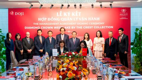 Tập đoàn DOJI tiên phong đưa thương hiệu The Crest Collection đến Việt Nam