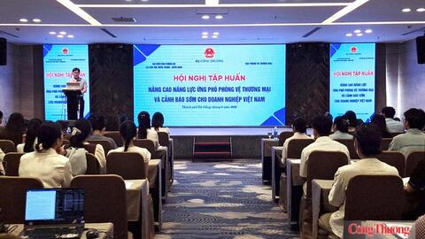 Doanh nghiệp miền Trung nâng cao năng lực ứng phó phòng vệ thương mại
