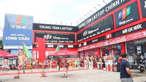Dự báo lợi nhuận quý II: Doanh nghiệp bán lẻ bứt tốc khi sức mua phục hồi, FRT được kỳ vọng lãi tăng 60%