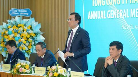 Chủ tịch Vietnam Airlines: Dự kiến hết lỗ luỹ kế vào 2030 - 2032, sẽ chia cổ tức sau khi xóa lỗ