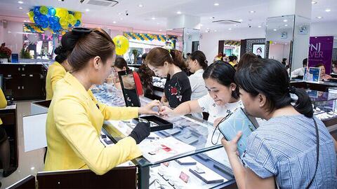 Giữa tâm điểm P-Lab, PNJ có động thái mới