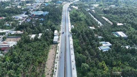 Tuyến đường hơn 206 tỉ đồng vẫn vướng 3 hộ dân