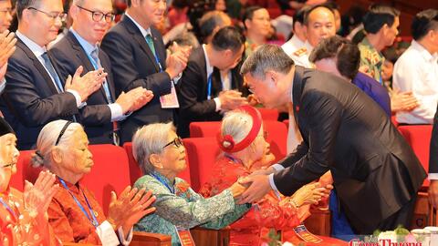 Thủ tướng dự Hội nghị Tri ân người có công với cách mạng toàn quốc năm 2026