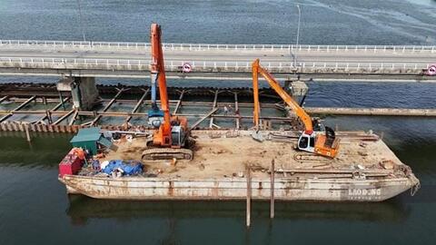 Sửa chữa khẩn cấp công trình ngăn mặn của Huế